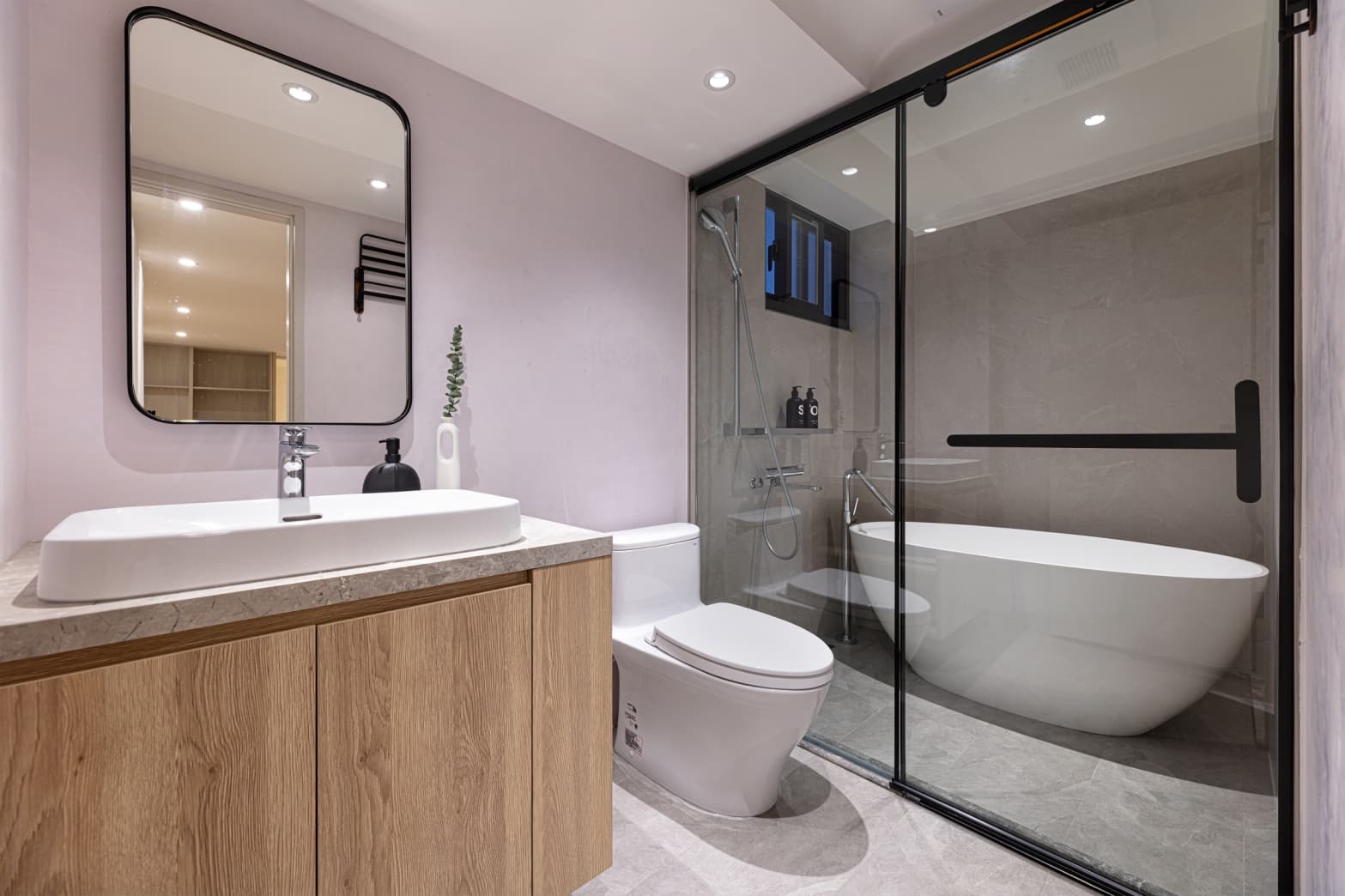 Refurbishment x Interior
